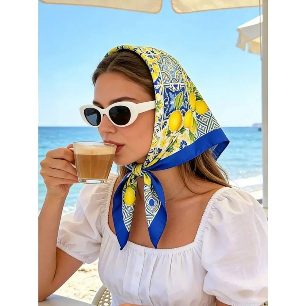 Lemons scarf P117